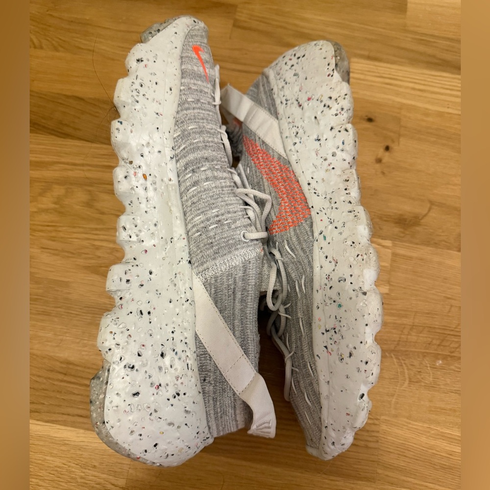 Nike Space Hippie 04 Gray Size 15 Men/Size 16.5 Woman’s